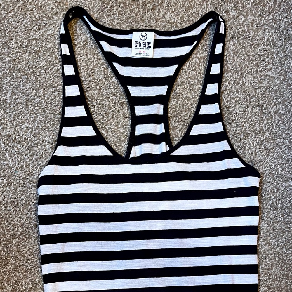 Victoria’s Secret PINK tank top - M